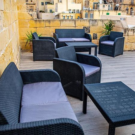 Moon Stone Apartment Valletta Exterior photo