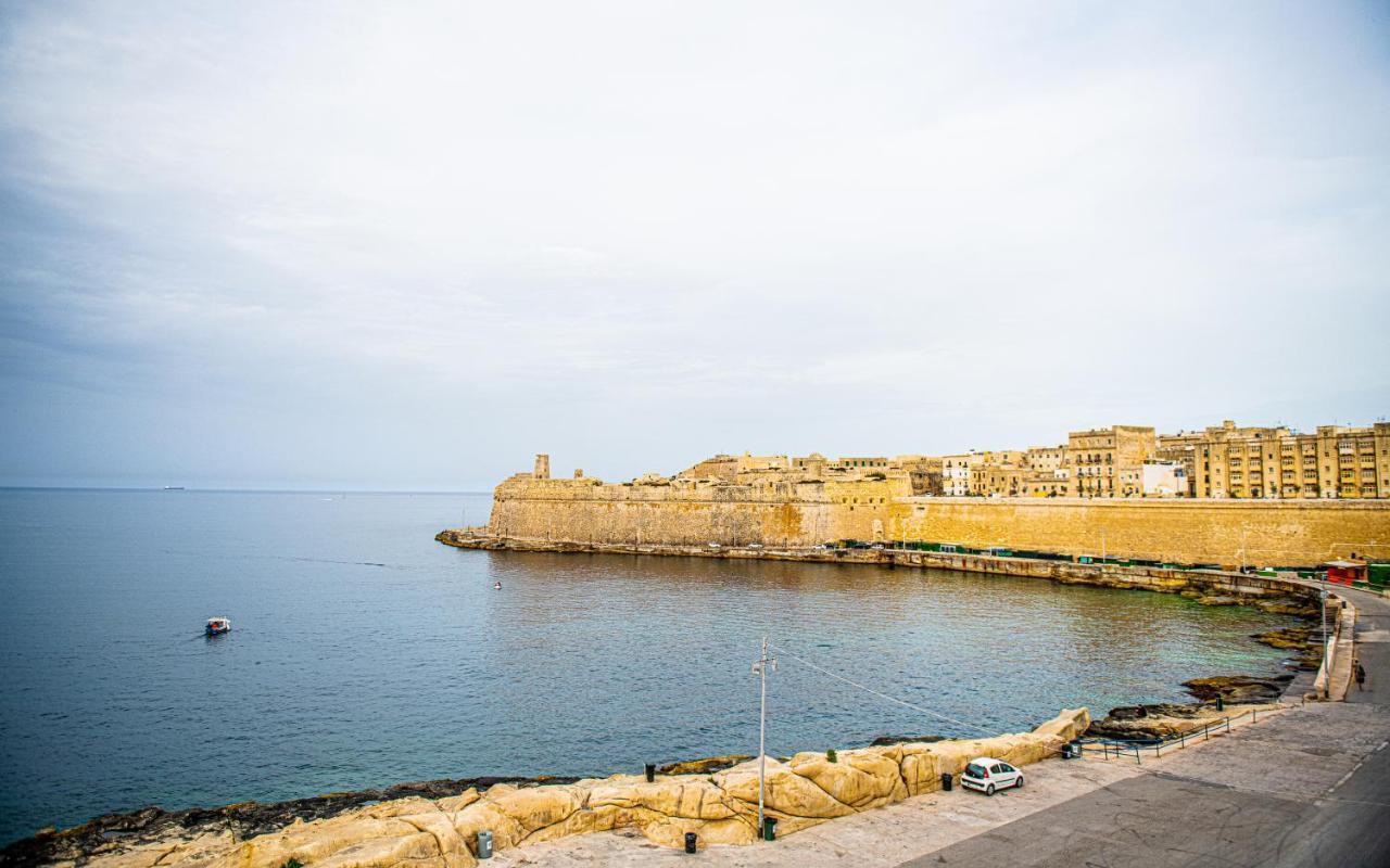 Moon Stone Apartment Valletta Exterior photo