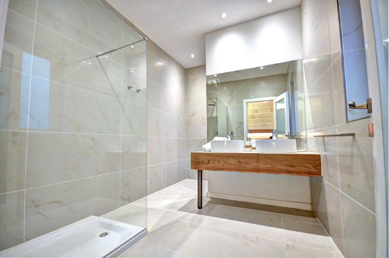 Moon Stone Apartment Valletta Exterior photo